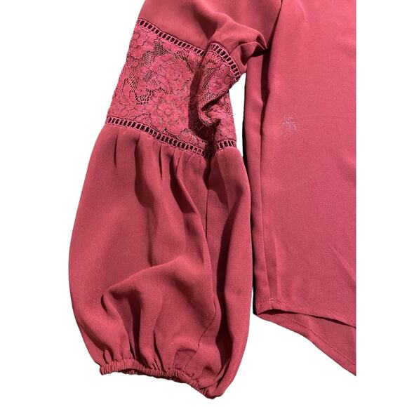 Aakaa Blouse Size M Red Color Long Sleeve Lightweight - Picture 3 of 11